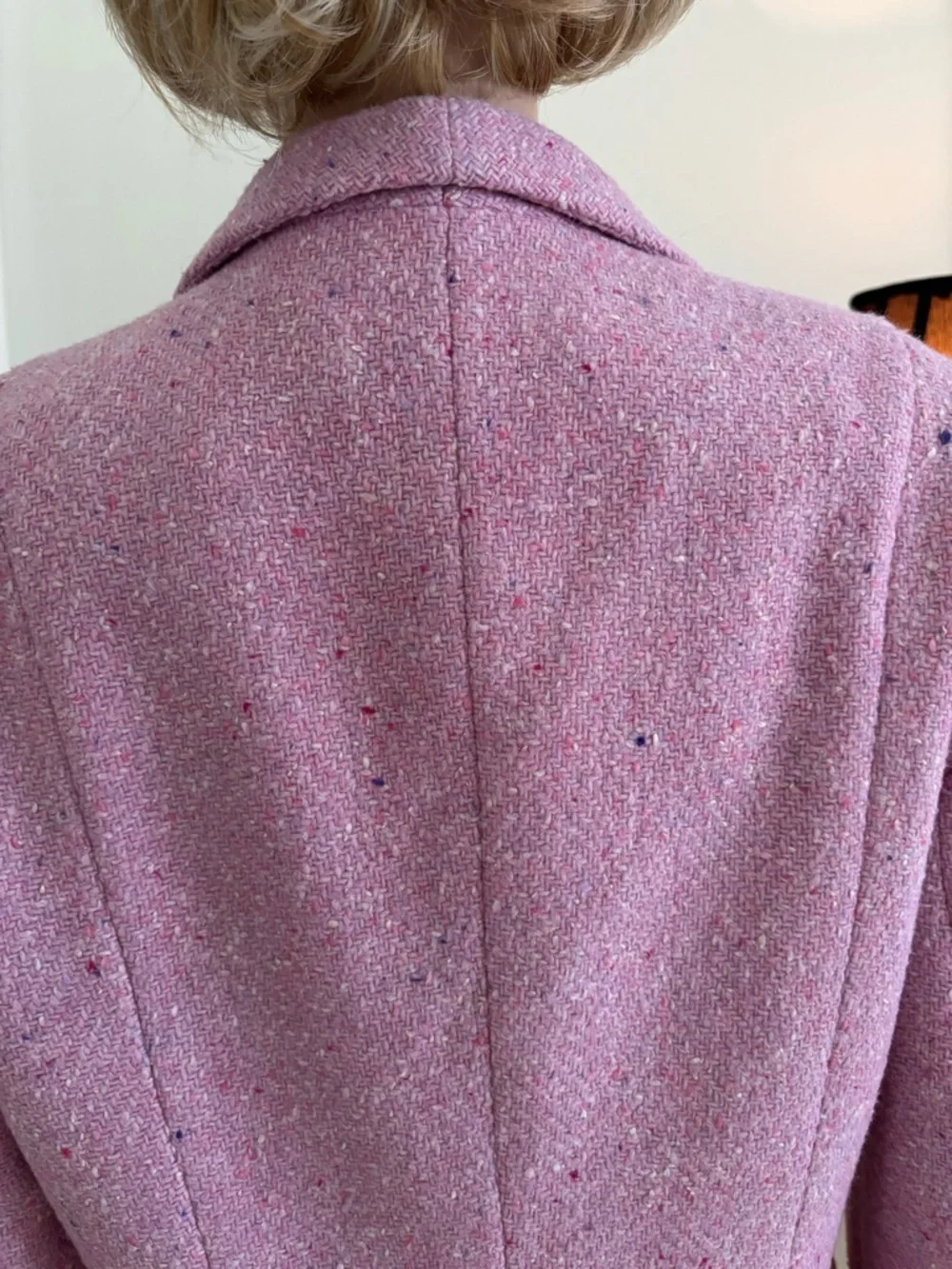 Classic Pink Tailored Women's Blazer - Picture 7 of 14